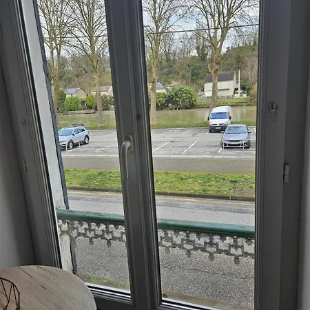 F2 Avec Jardin